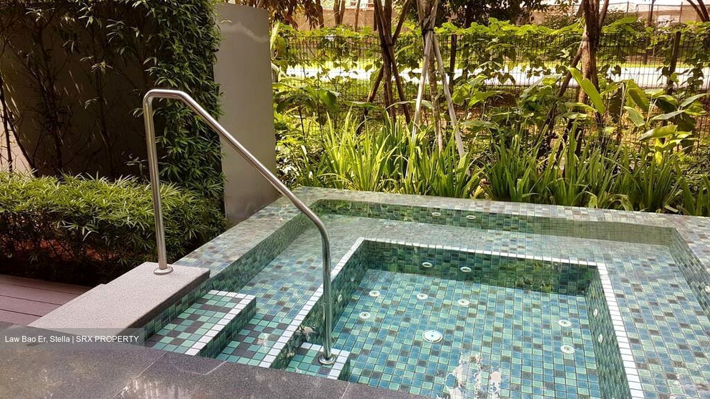 Commonwealth Towers (D3), Condominium #459614981